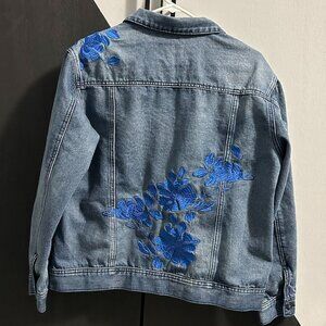 Seven7 Blue Floral Embroidered Jean Jacket‎ Women's Size L